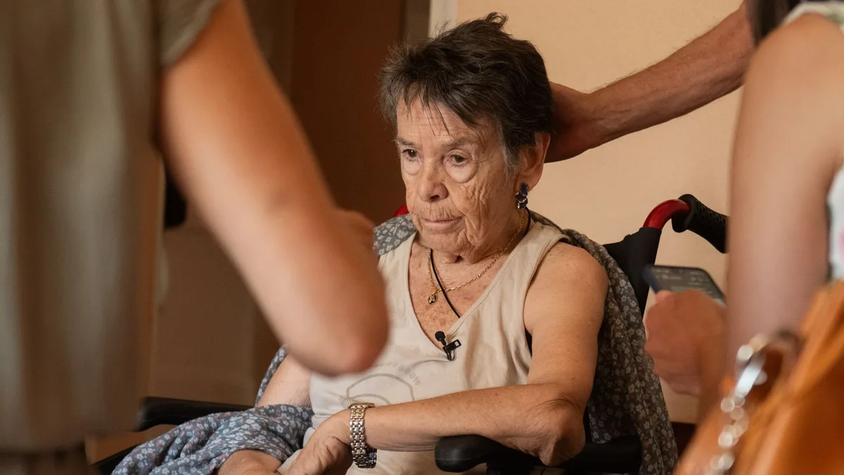 Lara Ferreiro, psicóloga: "Maricarmen pudo sentir que perdió su identidad al perder la casa donde vivió 71 años"