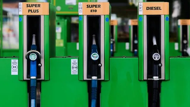 Treibstoffpreise: Österreich will Spritpreis um 12 Cent senken