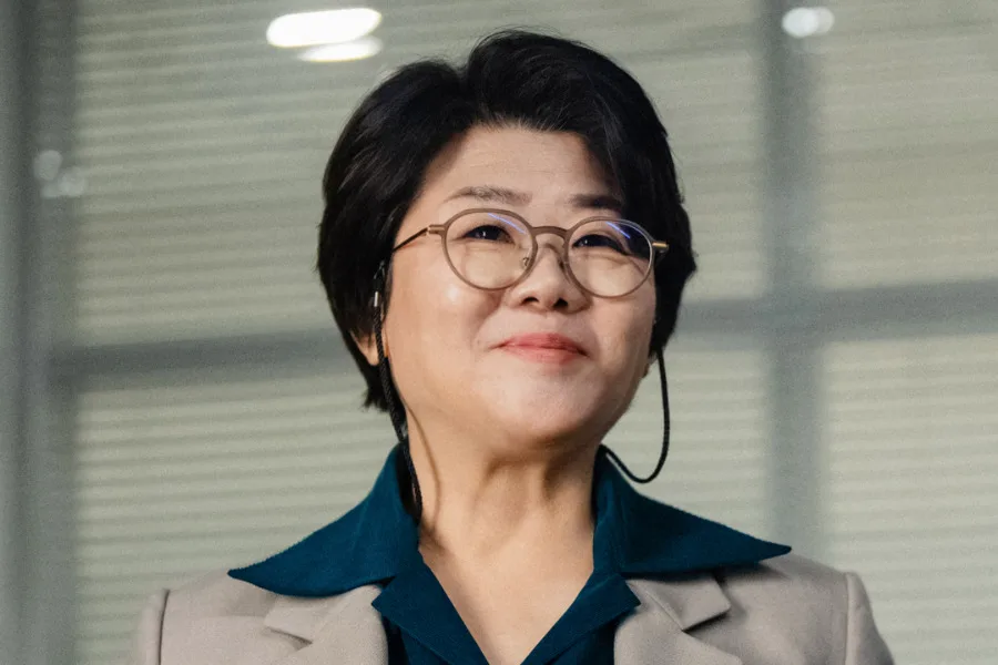 Lee Jung Eun Shares Insights Into Her “Doctor X” Character, Working With Kim Ji Won, And More