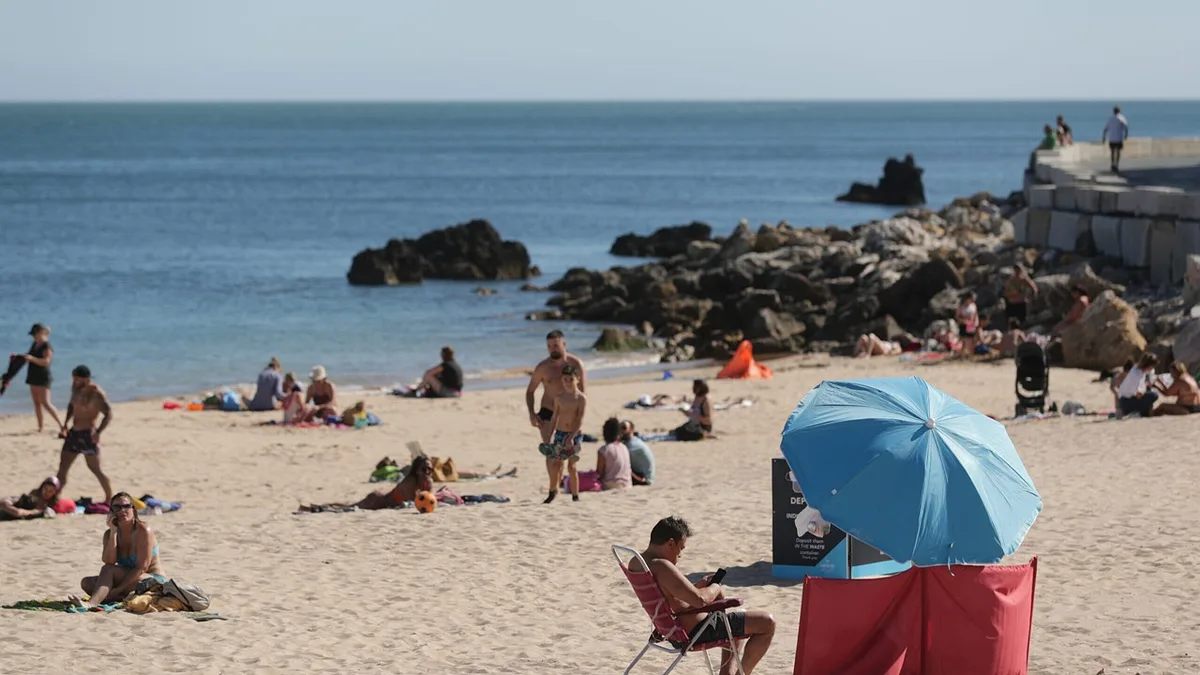 “Mar à Vista”: Fisco e Polícia Marítima apertam fiscalização às concessões das praias