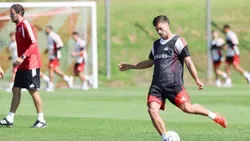 Benfica: El Karouani já treina às ordens de Marco Silva