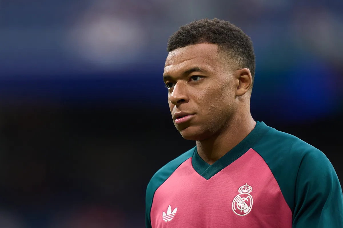 Mbappé exalta Ronaldo Fenômeno e revela desejo para Real Madrid