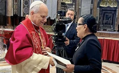"Desde México le deseamos una pronta recuperación al Papa León XIV": Rosa Icela; "apreciamos su vocación humanista", dice