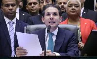Câmara aprova aumento do teto do MEI para R$ 140 mil; texto vai ao Senado