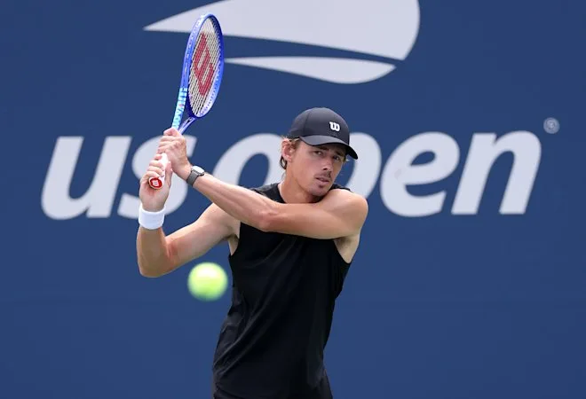 Rain wreaks havoc yet again on de Minaur’s lightning start to US Open