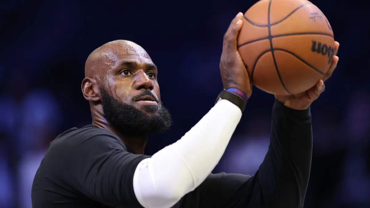 LeBron James makes 76ers debut in pre-season game vs. Nets