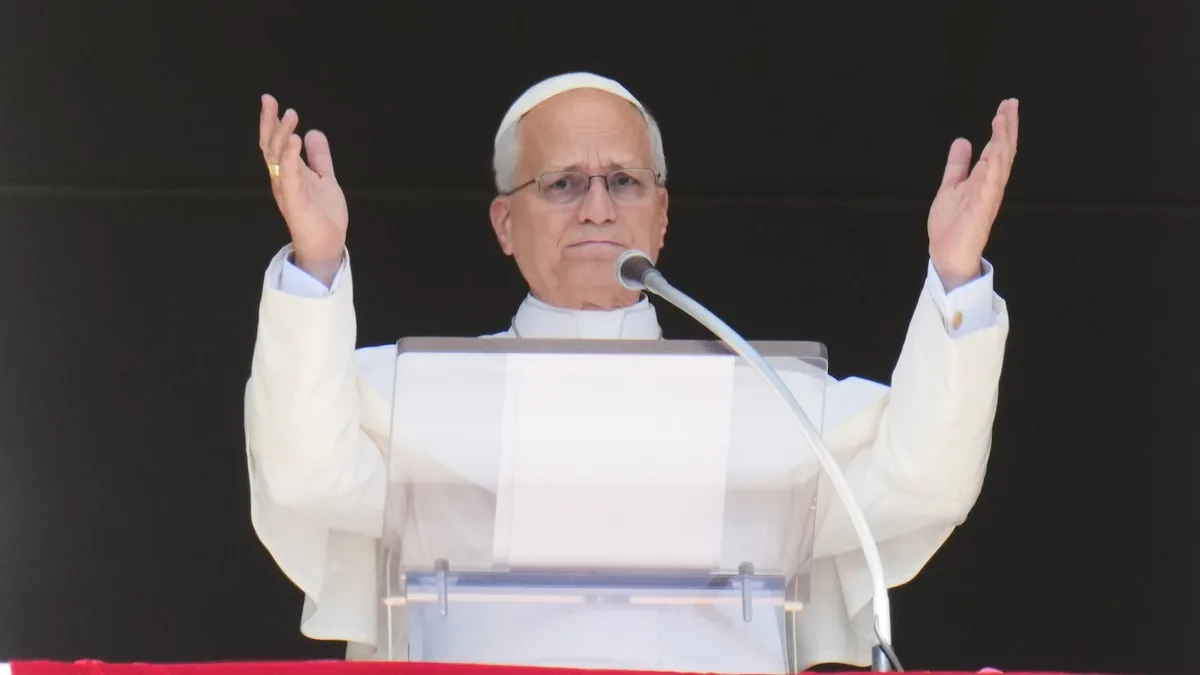 Pope to retrace missionary footsteps in Peru and finally visit Argentina in November