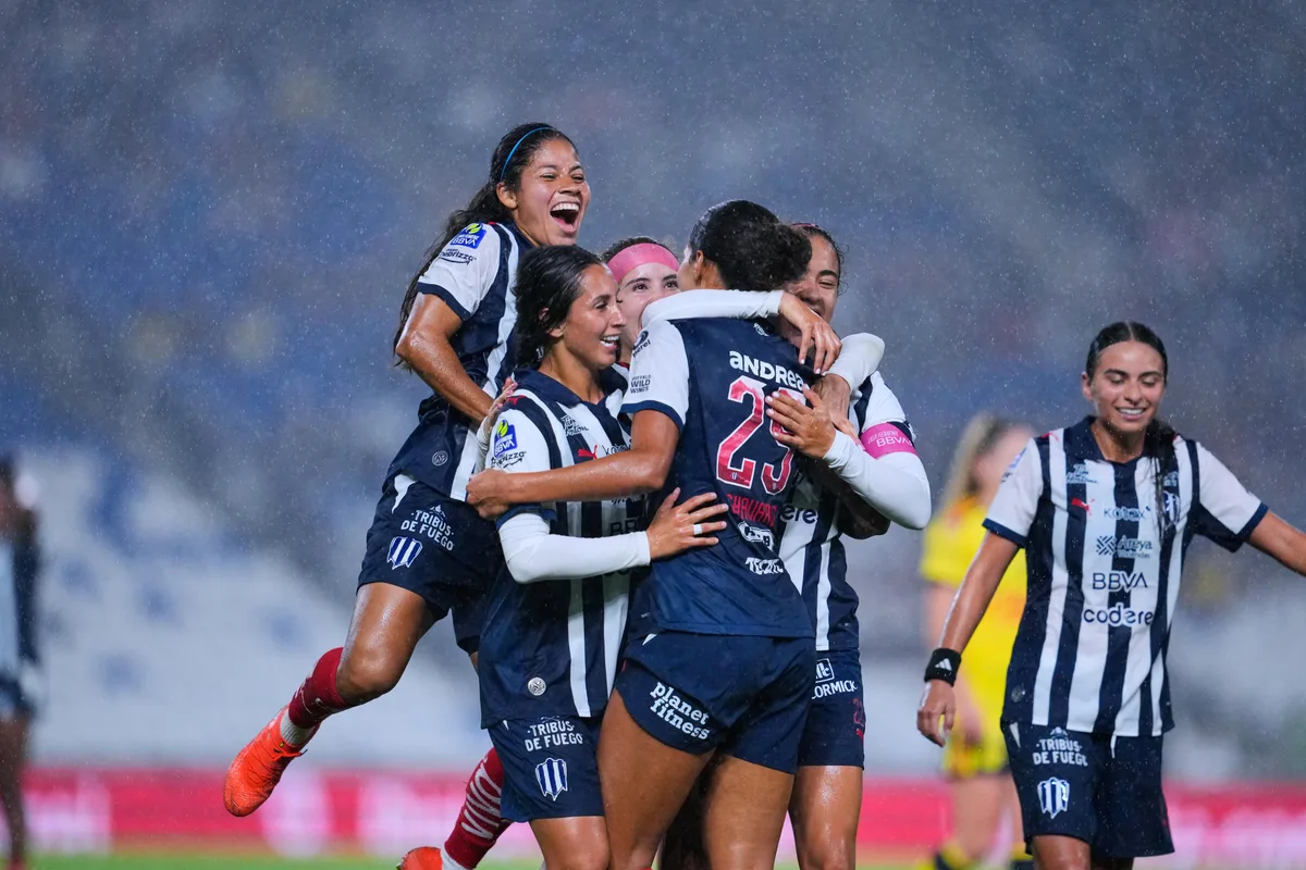 Liga MX Femenil Apertura 2026: Rayadas manda tras la Jornada 10; así va la tabla y quiénes entrarían a Liguilla