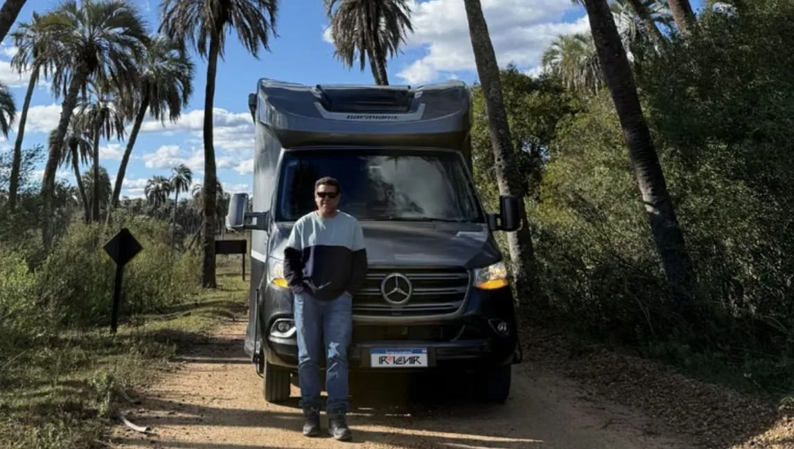 Jorge dejó la oficina, armó un motorhome y lleva recorridos 27 mil kilómetros por la Argentina: “A veces se puede vivir con menos y valorar un poco más las cosas chicas y simples”