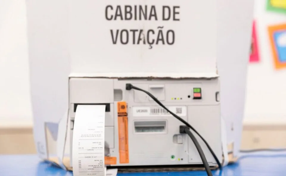 ChatVote: TSE lança assistente com IA para tirar dúvidas sobre as Eleições 2026