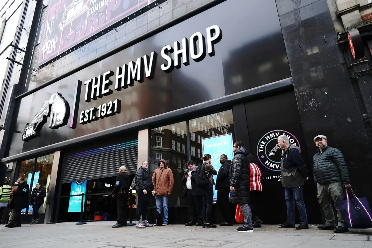 HMV to close flagship Oxford Street store due to soaring rent
