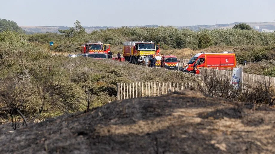 Pas-de-Calais : 190 hectares parcourus par les flammes à Hardelot et Dannes, le feu contenu mais pas fixé
