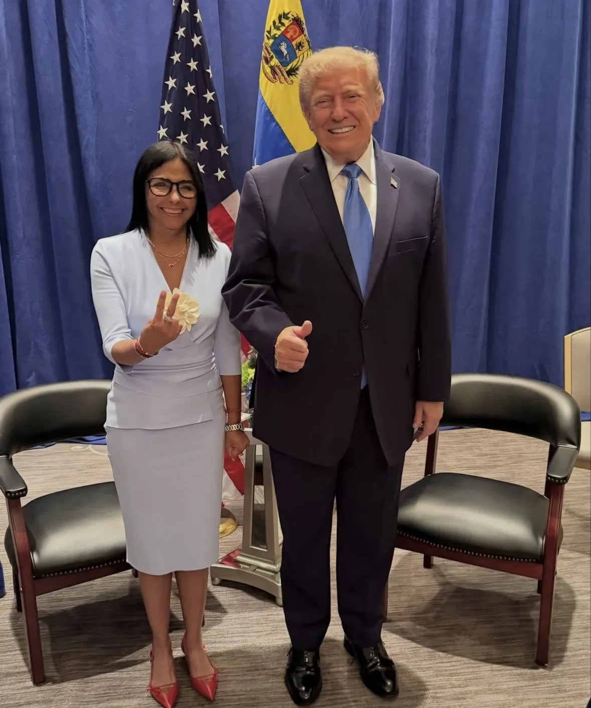 Trump e Delcy Rodríguez se reúnem pela 1° vez desde captura de Maduro