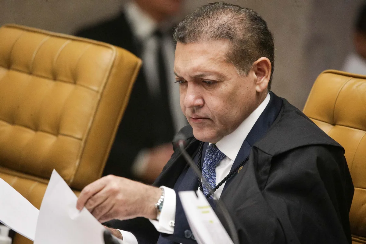 IA de Bolsonaro: sem consenso, TSE se reúne para discutir deepfake