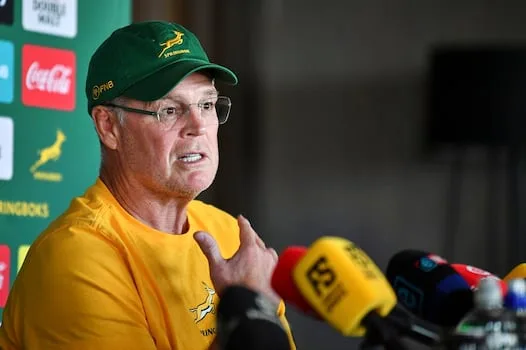 Irate Erasmus rubbishes Rennie’s ‘walking around’ claims at scrums
