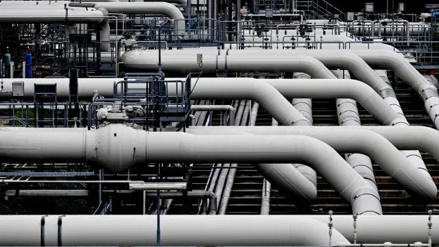 Exxon encomenda à Grécia 250 km de tubagens para gás em Moçambique