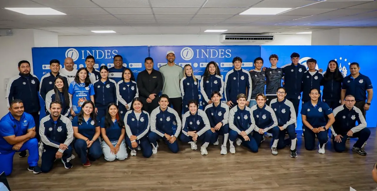 El Salvador reconoce a los medallistas de Santo Domingo 2026 y a otros deportistas ganadores en competencias internacionales