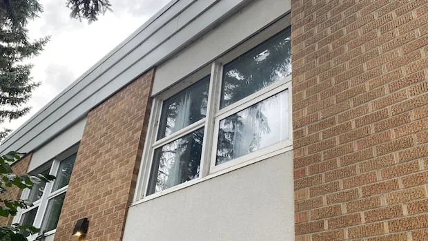 Dundurn, Sask. man charged with mischief in egging of Saskatoon synagogue