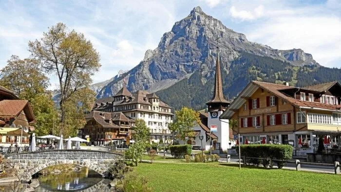El deshielo agrava el peligro de derrumbes en los Alpes suizos