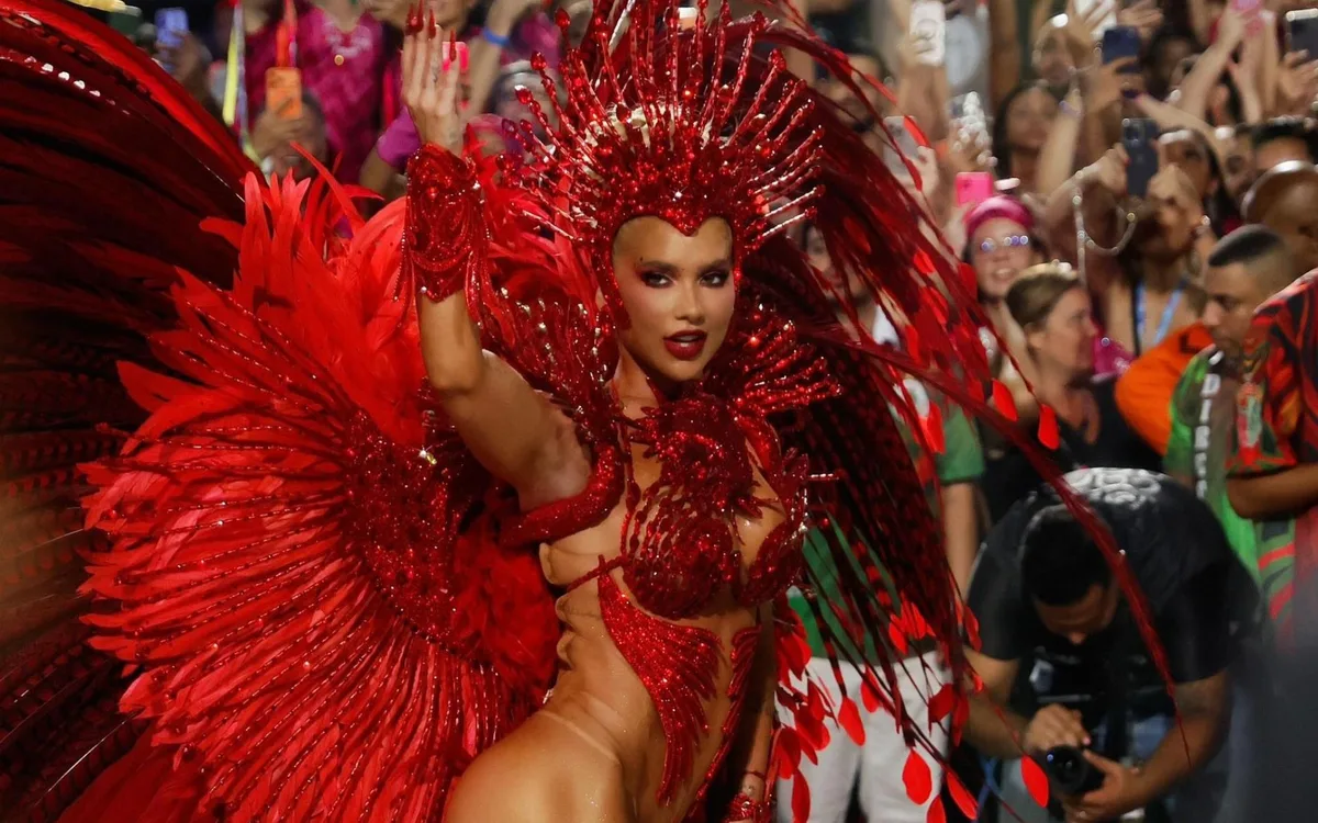 Ex-BBB mira posto de rainha deixado por Virginia em escola de samba