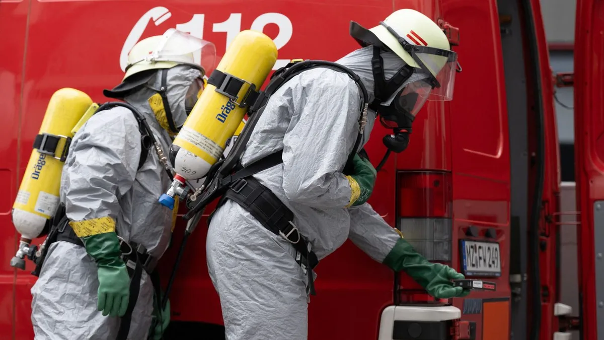 Seltene Szenarien: Radioaktive Gefahr: Feuerwehr Mainz übt für den Ernstfall