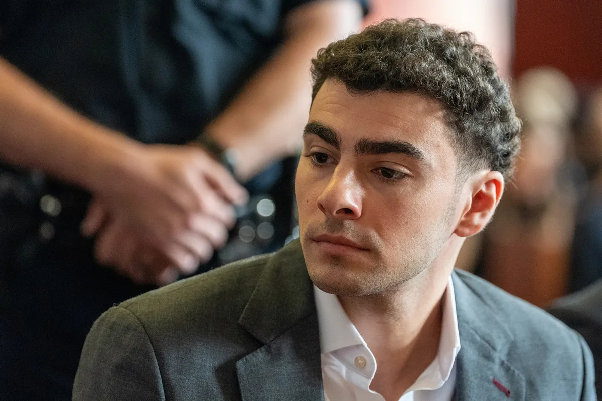 Luigi Mangione Pleads Guilty in Federal Court for UnitedHealthcare CEO Case
