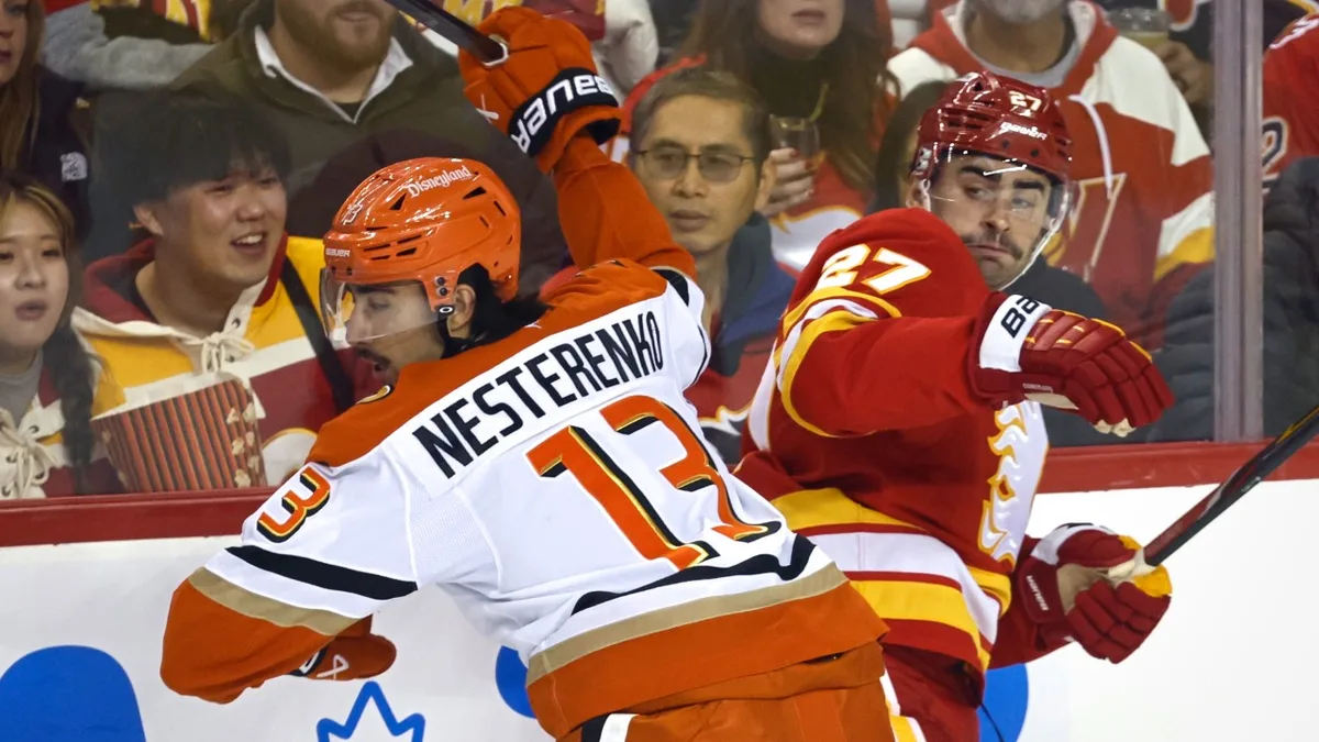 Saturday Night Hockey on Sportsnet: Calgary vs. Anaheim