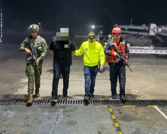 Cayó alias Cantante, señalado de coordinar el narcotráfico internacional del Clan del Golfo: tenía circular roja de Interpol