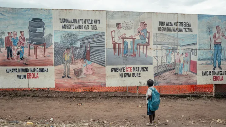 Ebola : lutter contre le virus, la mission empêchée de la RDC