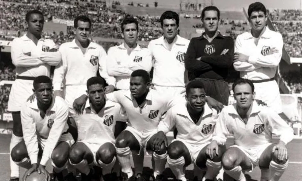 Santos: o melhor time do mundo ontem. A luta para não cair hoje