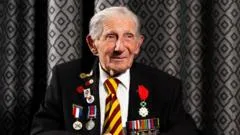 D-Day veteran Donald Howkins dies aged 105