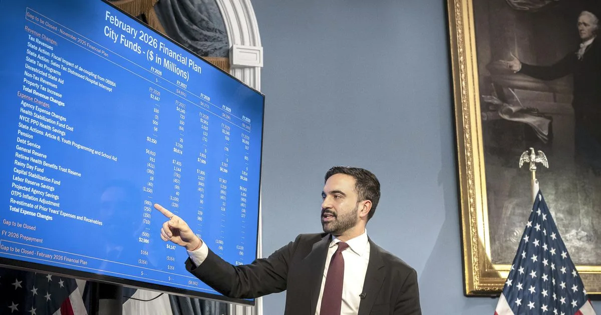 Levée de boucliers, recours et accusations d’atteintes à la vie privée… À New York, Mamdani se casse les dents sur sa nouvelle taxe des ultra-riches