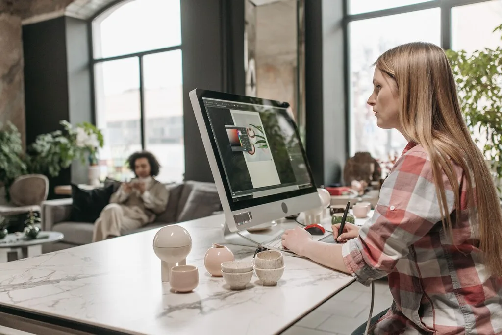 Un desarrollador clonó siete programas de Adobe usando IA y Rust: así es la suite de código abierto que busca desafiar a Photoshop