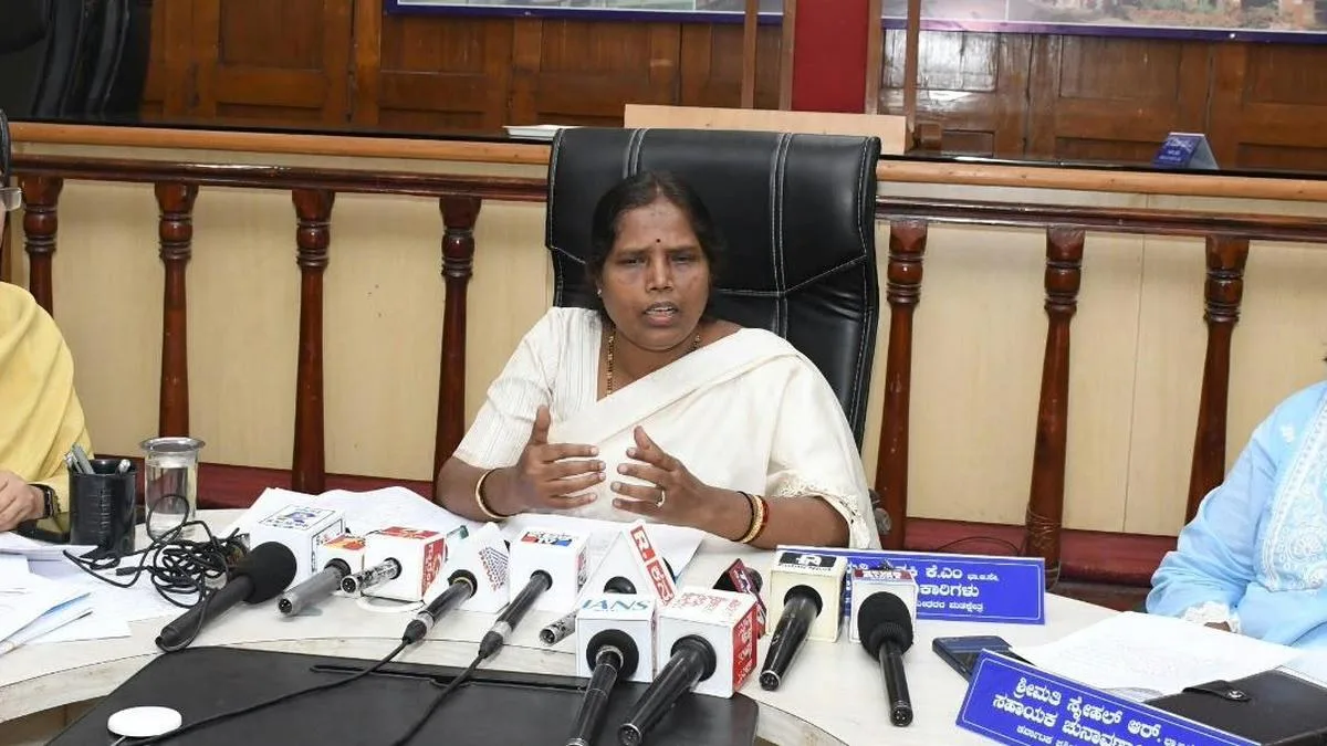 14 candidates in fray for West Graduates’ Constituency after four withdraw; polling on October 23