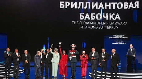 Oscar-winning Russian director offers $1mn diamond prize at Moscow film awards