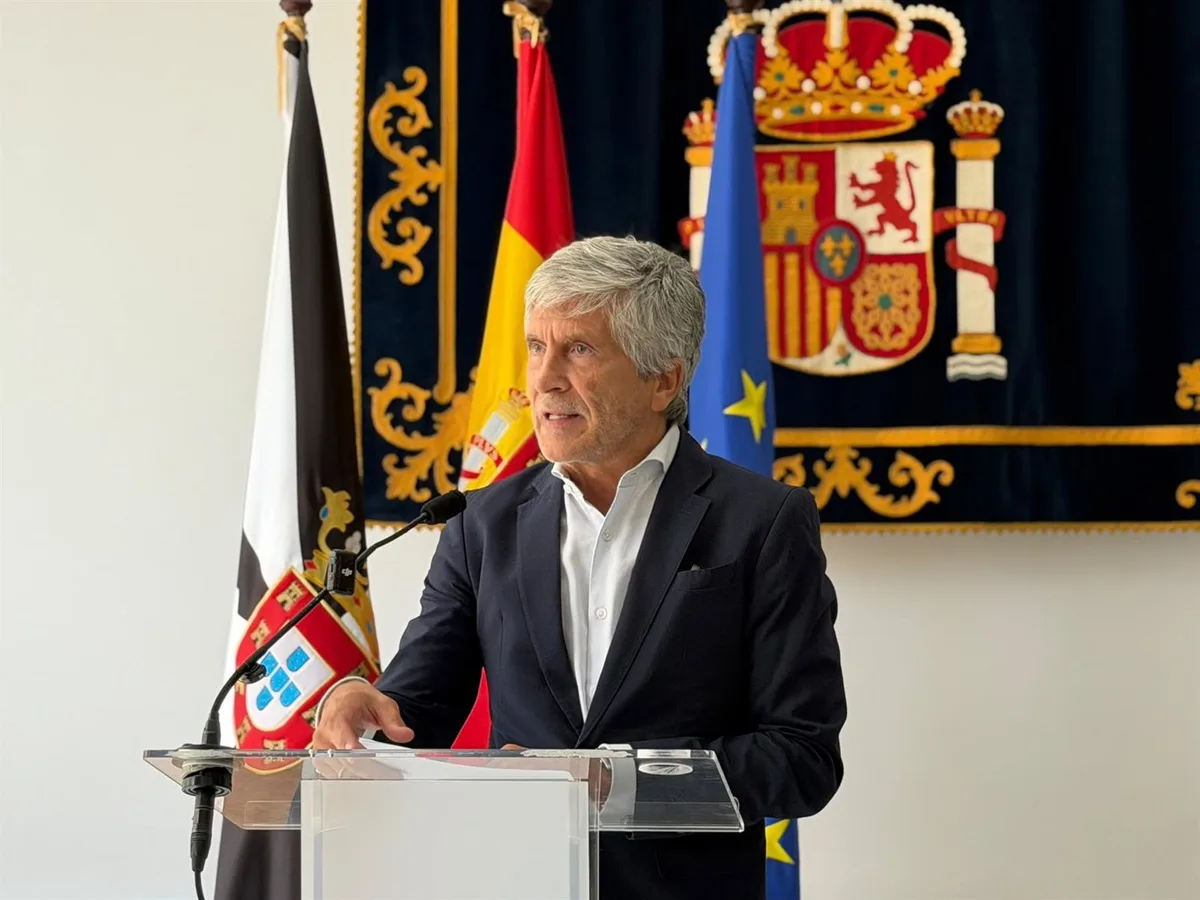 Marlaska defiende la “estrecha colaboración” con Marruecos y cifra en 5.000 los migrantes que continúan en Ceuta