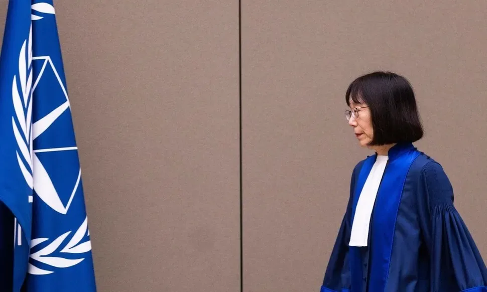 ‘제재 대상’ 된 ICC 소장, 트럼프 행정부 겨냥 “정의가 악을 이긴다”