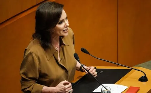 Lilly Téllez pide a la FGR investigar amenazas contra obispo de Aguascalientes; señala a influencer José Lápiz