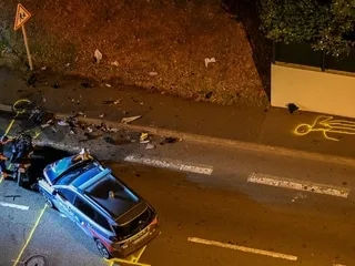 Accident entre un véhicule de police et un deux-roues au Mans : un délit de fuite à l’origine de la collision