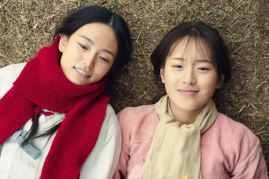 Park Seo Kyung And Choi Joo Eun Are Best Friends Who Cherish Each Other More Than Anything In “Still Shining”