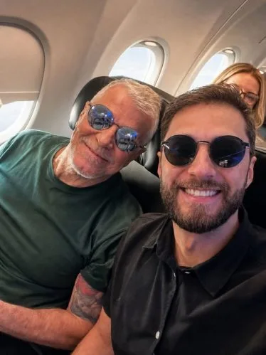 Miguel Falabella explica por que só recentemente foi revelar ter dois filhos: ‘Tenho um netinho’; assista Miguel Falabella explica por que só recentemente foi revelar ter dois filhos: ‘Tenho um netinho’; assista
