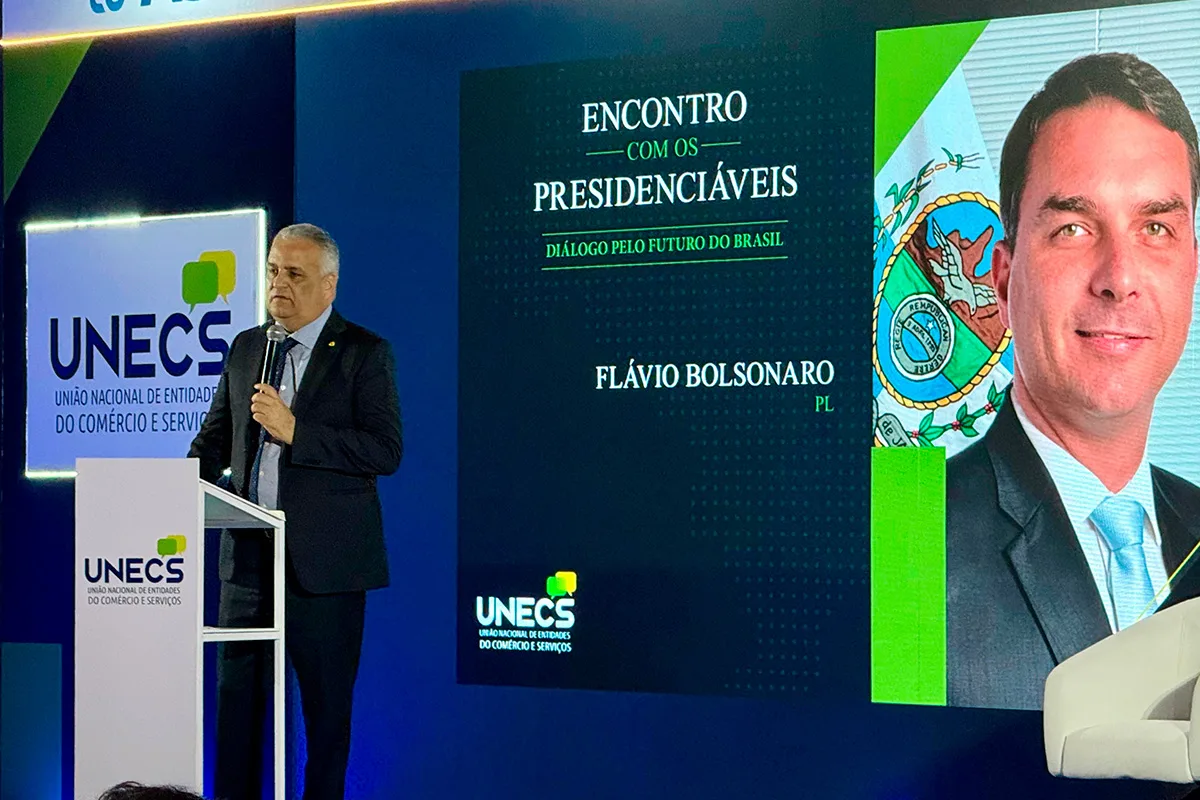 Vice de Flávio diz que Lula deve cadeira à "bondade" do STF
