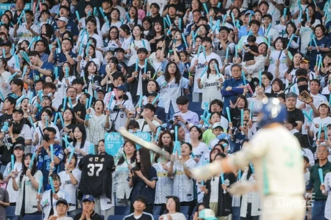 NC、本拠地最終戦完売で最多観客更新