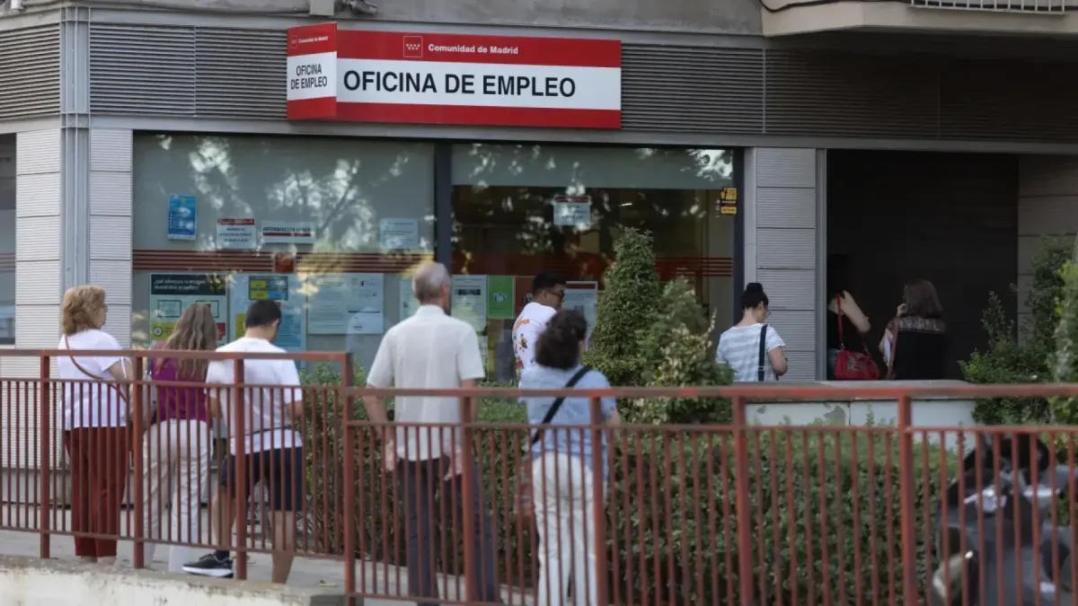 ¿Sobran funcionarios en España?