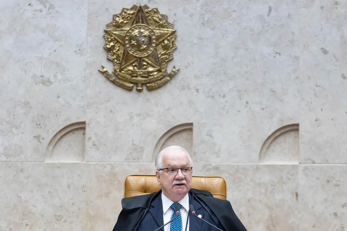 Crise no STF: Fachin assume caso Moraes e decidirá futuro de Master e INSS