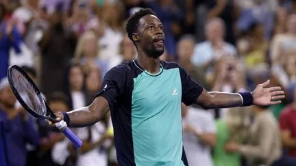 "Ça fait plaisir de battre sèchement un petit jeune" : Gaël Monfils savoure sa qualification pour le 2e tour de l'US Open à 40 ans
