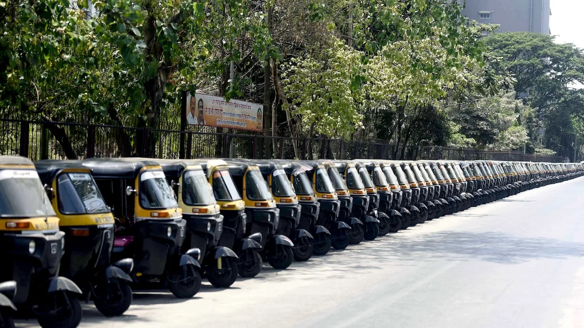 Auto, Taxi Drivers Who Fail Marathi Test To Face Action From Today