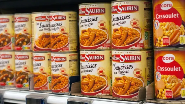 Austrália. Jovem multada em 2.713€ após esquecer-se de declarar cassoulet