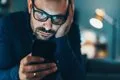 Cumplidos y agradecimientos: la estrategia emocional de las comunidades pseudocientíficas