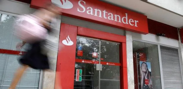 Investidores devem aceitar proposta do Santander para trocar ações? Entenda